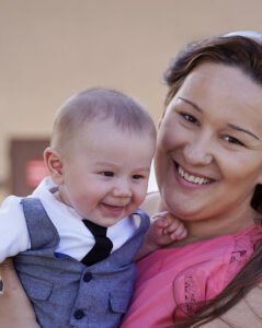 Home 6 motherhood 1178618 1920